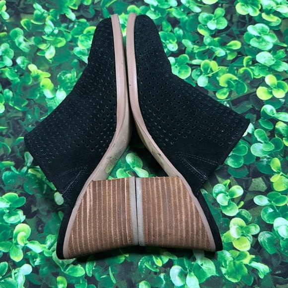 Marc Fisher Mule Ripley Suede Black Tan size 6 1/2M - Picture 3 of 14